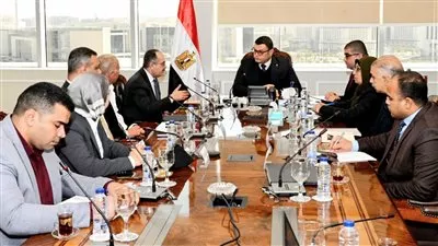 وزير الإسكان يتابع سير العمل بمشروع سد ومحطة «جوليوس نيريرى» الكهرومائية بتنزانيا