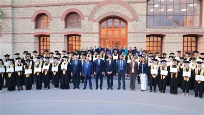 وزيرا الاتصالات والتعليم يشهدان تخريج أول دفعتين من مدارس WE للتكنولوجيا التطبيقية