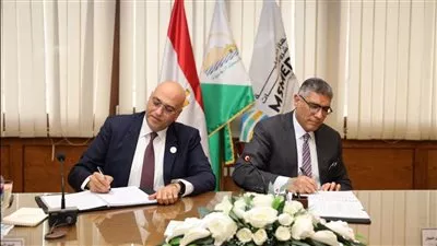 جهاز تنمية المشروعات يتعاون مع محافظة الجيزة لتطوير البنية الأساسية بميت عقبة