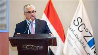 اقتصادية قناة السويس: 8.1 مليار دولار تعاقدات 255 مشروعاً خلال 30 شهرًا 