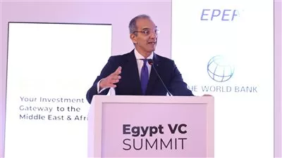 وزير الاتصالات: 180 شركة عالمية تعمل بمجال التعهيد فى مصر 