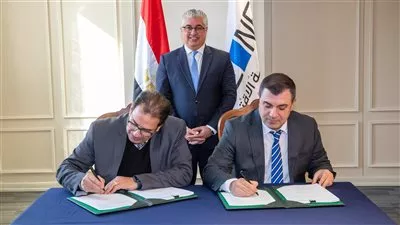 مشروعان جديدان لتصنيع وطباعة المنسوجات في منطقة السخنة باستثمارات 3 ملايين دولار