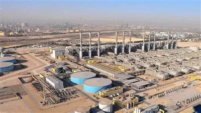 حظر إقامة المنشآت الصناعية أو تشغيلها أو التوسع فيها خارج المناطق الصناعية