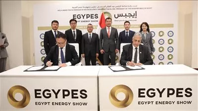 «البترول» تتعاون مع «أنتون» الصينية لاستغلال غازات الشعلة وتوليد الطاقة المتجددة 