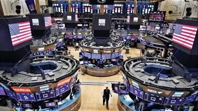 خسائر أسبوعية حادة للأسهم الأمريكية وسط تقارير اقتصادية غير مشجعة