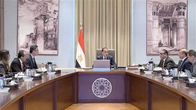 رئيس الوزراء يتابع جهود إصلاح وإعادة هيكلة منظومة الدعم