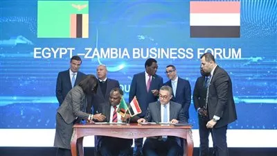 مصر وزامبيا توقعان مذكرة تفاهم لتعزيز التعاون الاستثماري