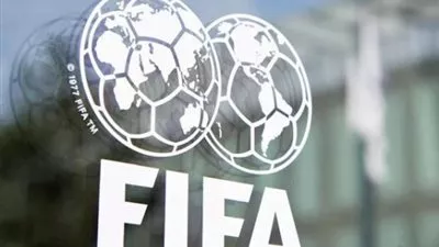 فيفا يمنع 5 أندية مصرية من قيد لاعبين جدد