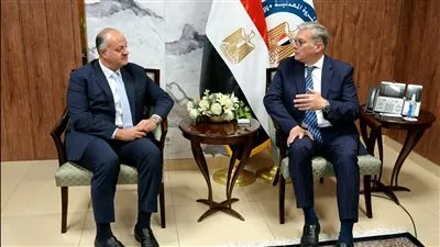 وزير البترول يبحث خطط شركة بي بي لزيادة استثماراتها في مصر