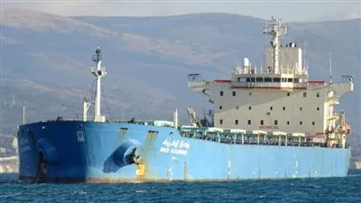 تداول 140 ألف طن و894 شاحنة بضائع بموانئ البحر الأحمر 