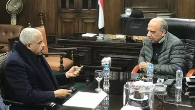 وزير الكهرباء يبحث مع مجموعة طلعت مصطفى التوسع فى استخدام الطاقة الشمسية 
