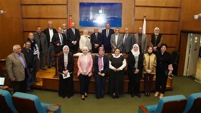 معهد التخطيط القومي يعقد سيمنار حول آفاق تنمية قطاع السياحة المصري