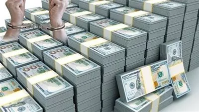 ضبط قضايا إتجار بالنقد الأجنبي بقيمة 17 مليون جنيه خلال 24 ساعة  