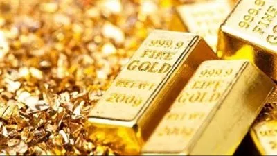 الذهب يهبط وسط صعود الدولار وموقف ترامب من الرسوم الجمركية