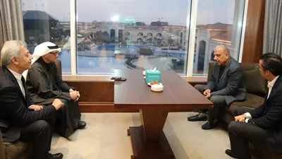 وزير الكهرباء يتابع تنفيذ مشروعات للطاقة المتجددة بقدرات 1200 ميجاوات