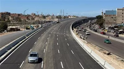 بدء مشروع توسعة كوبري العامرية المتقاطع مع مسار القطار الكهربائى السريع