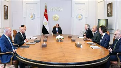 الرئيس السيسي يتابع مع ألستوم الفرنسية تطورات مشروع الخط السادس لمترو الأنفاق