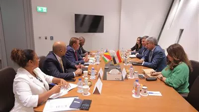  وزير السياحة يبحث آليات زيادة الحركة الوافدة من سيشيل إلى مصر