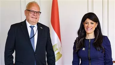 وزيرة التخطيط تبحث مع سفير السويد فرص التعاون المشترك