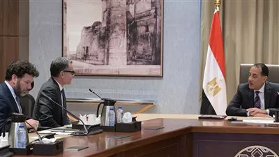رئيس الوزراء يبحث فرص زيادة استثمارات «أمازون» في مصر