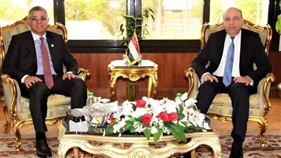 وزير الطيران المدني يبحث تعزيز التعاون مع المنظمة العالمية للأرصاد الجوية «WMO»