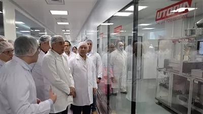 رئيس الوزراء : تيسيرات جديدة لجذب المزيد من الاستثمارات لقطاع الصناعات الدوائية 