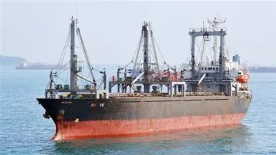 تداول 10 آلاف طن و572 شاحنة بضائع بموانئ البحر الأحمر