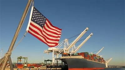 الصين تنفي إجراء مفاوضات مع أمريكا بشأن الرسوم الجمركية