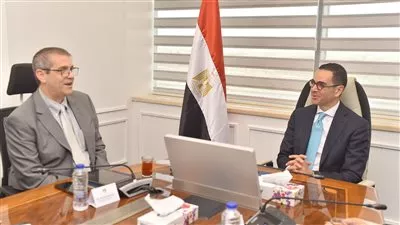 وزير الاستثمار يبحث التعاون مع «ICAC» لتعزيز مكانة القطن المصري عالمياً 