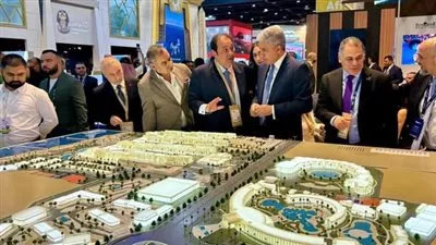 وزير السياحة يفتتح الجناح المصري بمعرض سوق السفر العربي «2025 ATM» 