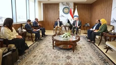 وزير البترول يتابع تطورات العمل بمجمع البحر المتوسط للبتروكيماويات في العلمين الجديدة 