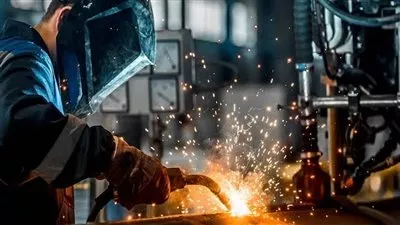 ارتفاع الرقم القياسي للصناعات التحويلية 3.9% خلال مارس 2025