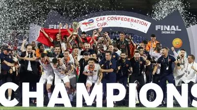 نهضة بركان المغربي يتوج بطلاً لكأس الكونفيدرالية الإفريقية