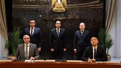 تحالف مصري - صيني يوقع اتفاقية تشغيل وصيانة منطقة «CBD» بالعاصمة الإدارية