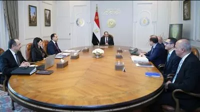 الرئيس السيسي يوجه بمُواصلة العمل على تطوير أداء شركات قطاع الأعمال