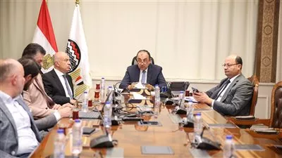 وزير قطاع الأعمال يبحث فرص الشراكة الاستثمارية مع «باور إنترناشيونال القابضة»