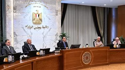 رئيس الوزراء يوجه باتخاذ التدابير اللازمة لتلافي الأزمات خلال إجازة العيد 