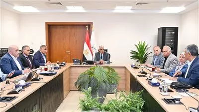  وزير الري يوجه برفع درجة الاستعداد وتفعيل غرف الطوارئ خلال عيد الأضحى