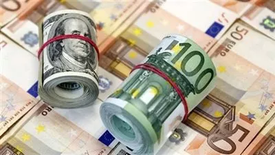 ضبط قضايا إتجار بالنقد الأجنبي بقيمة 7 ملايين جنيه خلال 24 ساعة  