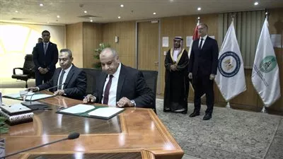 «البترول» تعلن تنفيذ مشروع مسح سيزمي جديد بالصحراء الغربية