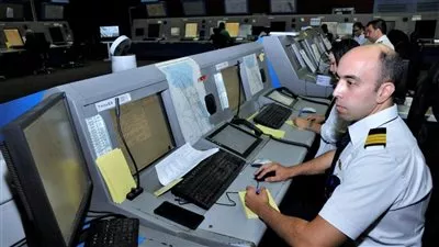 مصر تنجح في التعامل مع 1500 طائرة بعد إغلاق المجالات الجوية الإقليمية