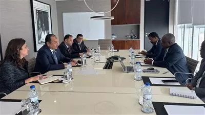 وزير قطاع الأعمال: فرص واعدة لإقامة تحالفات صناعية بين مصر وأنجولا 