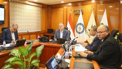 وزارة البترول: بدء عودة امدادات الغاز إلى القطاعات الصناعية