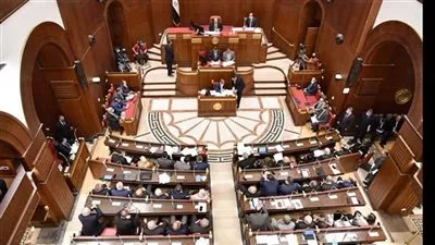 المجالس الطبية المتخصصة تتولى الكشف على المرشحين لعضوية مجلس الشيوخ