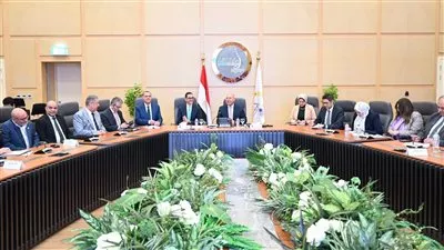 «الوزير»: تعديلات برنامج تنمية صناعة السيارات تستهدف تحفيز المصنعين وضمان الاستدامة