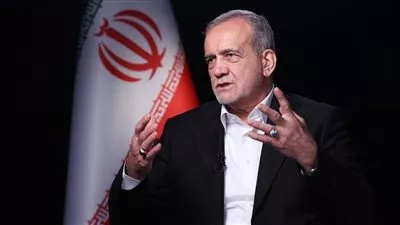 الرئيس الإيراني يتهم إسرائيل بمحاولة اغتياله