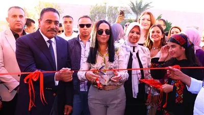 وزيرة التضامن تفتتح معرض «ديارنا للحرف اليدوية والتراثية» بالساحل الشمالي