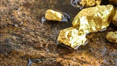 «أتون ريسورسز» تعلن اكتشاف جديد للذهب والفضة بالصحراء الشرقية