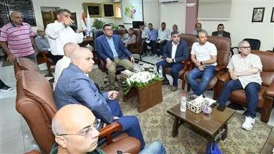 وزير الإسكان يوجه بإصدار عقود مستثمري مدينة السادات خلال أسبوعين بحد أقصى