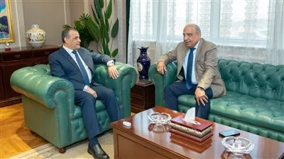 «الكهرباء» تبحث مع «الإنتاج الحربي» تدبير احتياجات الشركات من الخامات والمستلزمات